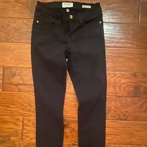 Frame black skinny Jean legging.